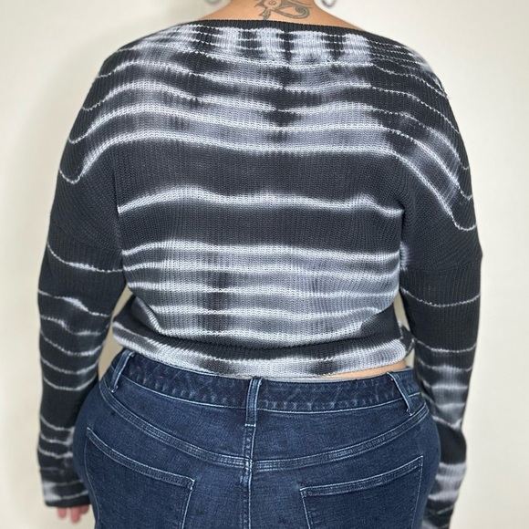 Gabrielle Union for NY&Co Off Shoulder Tie Dyed Knit Sweater - Picture 3 of 5